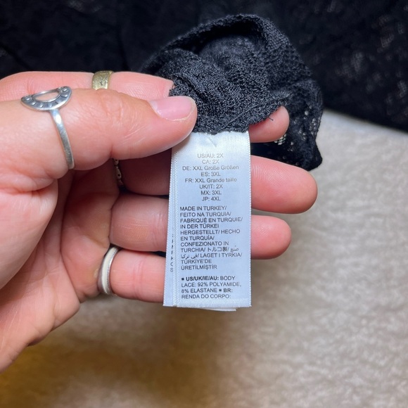 NWT The Drop Lace Top - Picture 9 of 12